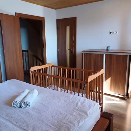 Domcek Mak Stará Lesná