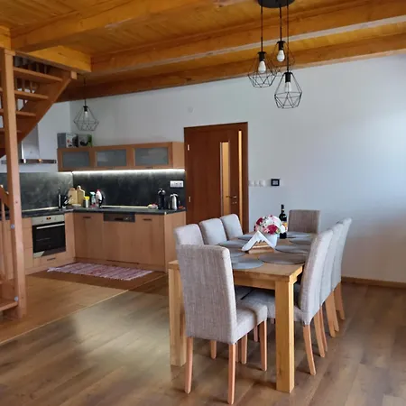 Villa Domcek Mak